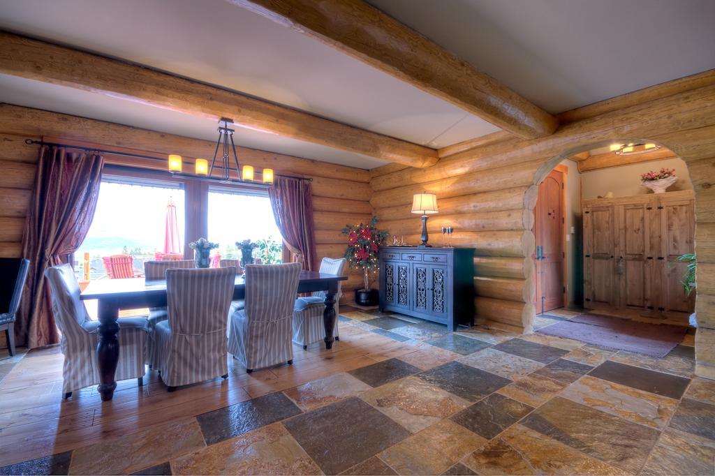 A Okanagan Lakeview Inn Kelowna Bagian luar foto