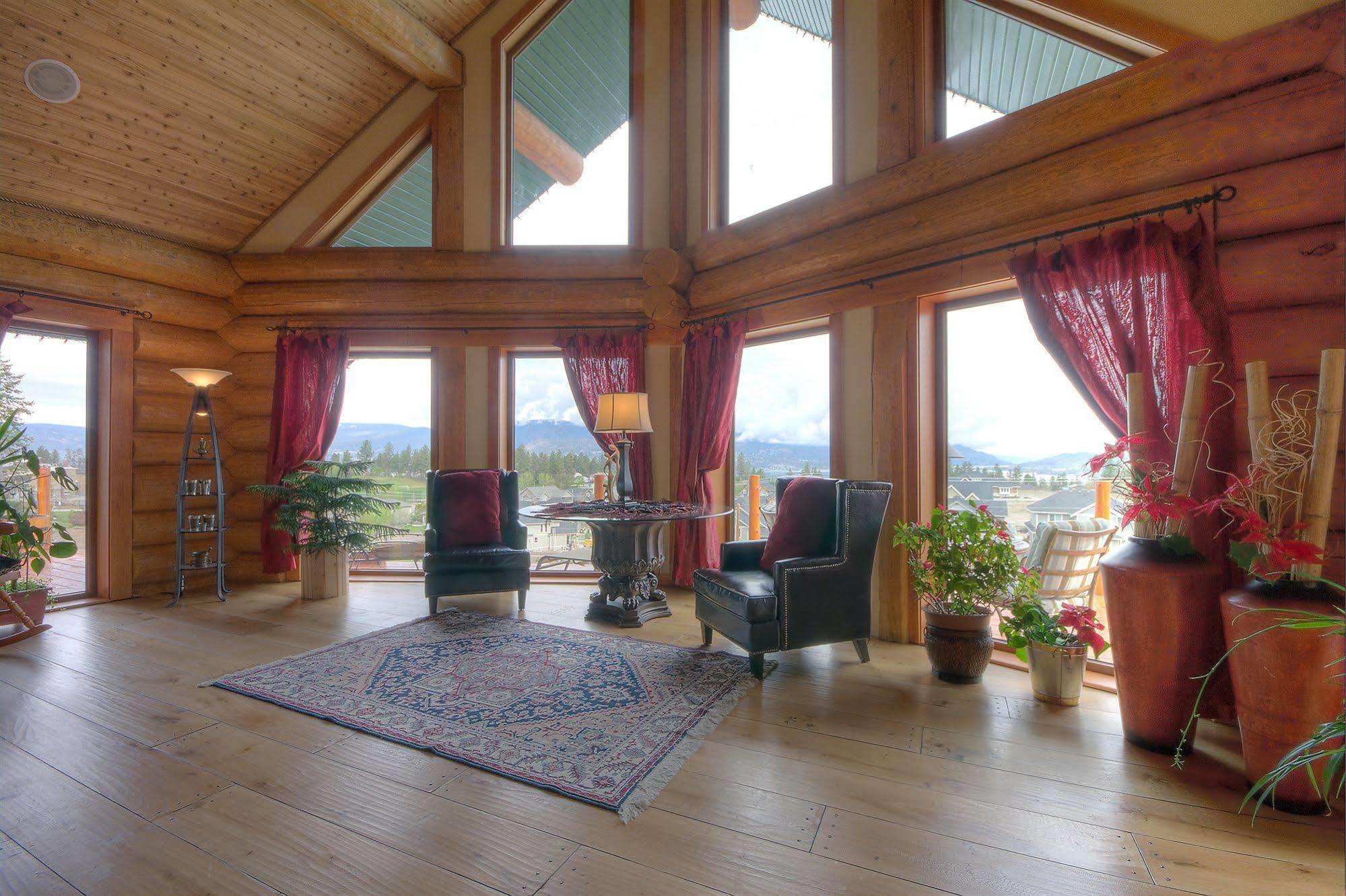 A Okanagan Lakeview Inn Kelowna Bagian luar foto